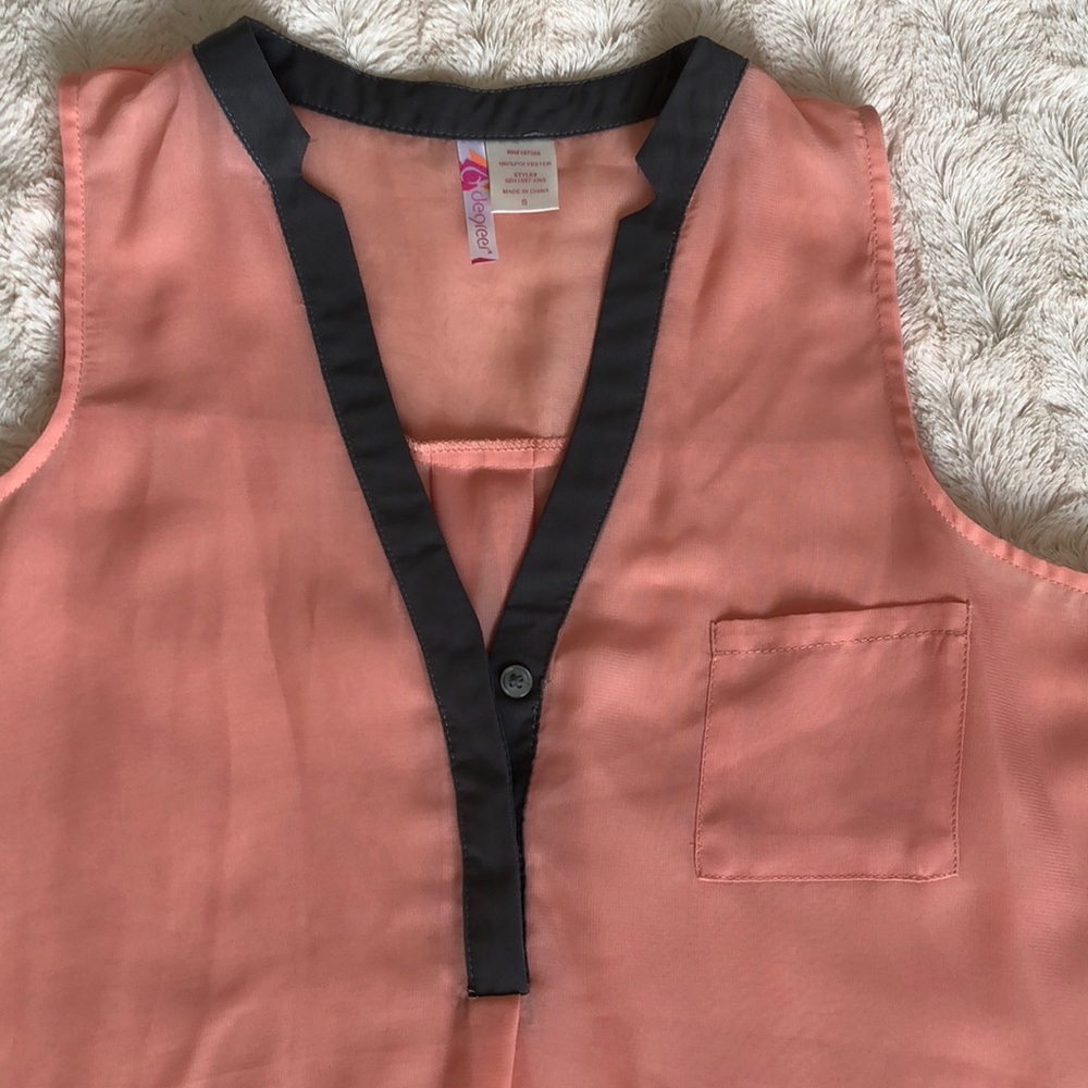 Sheer Tank - Picture 2 of 3